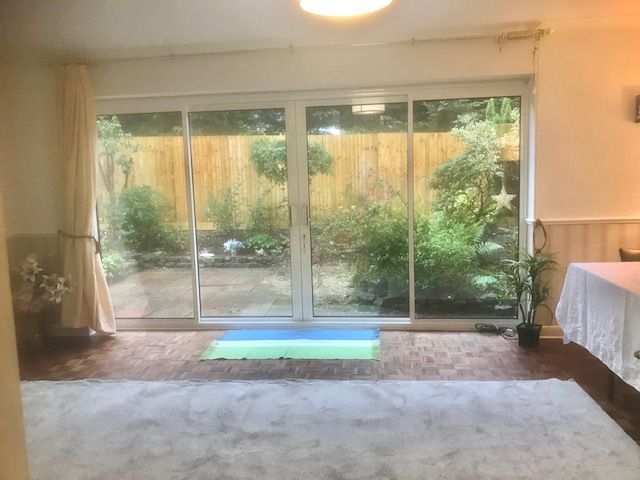 Property photo 3 of 25 Large Lounge Dinner