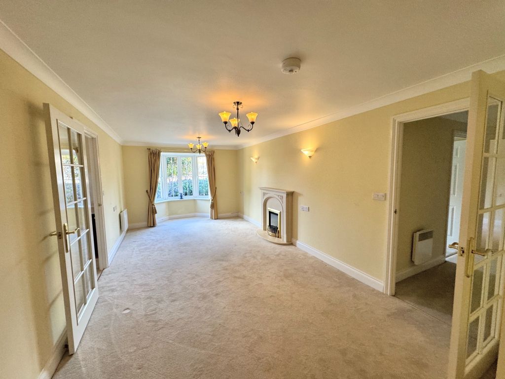 Property photo 2 of 8