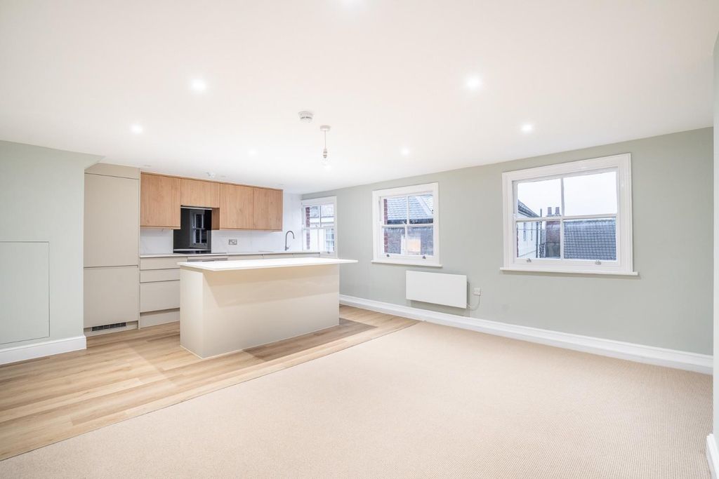 Property photo 2 of 10 Wg-26.Jpg