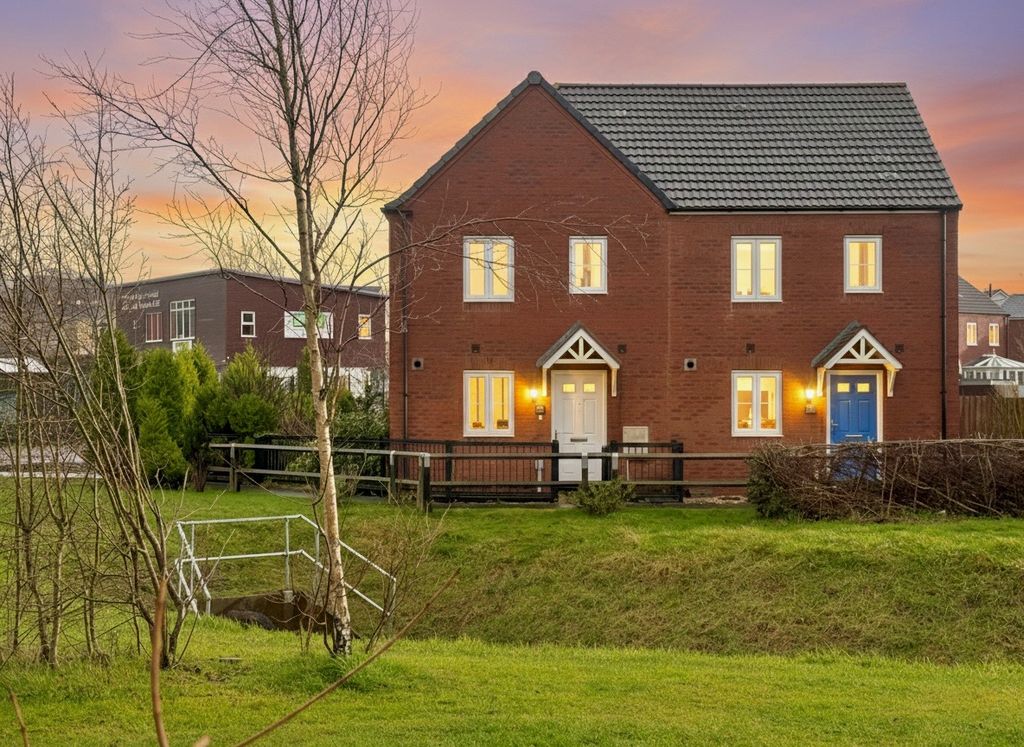 Property photo 1 of 23 4805870