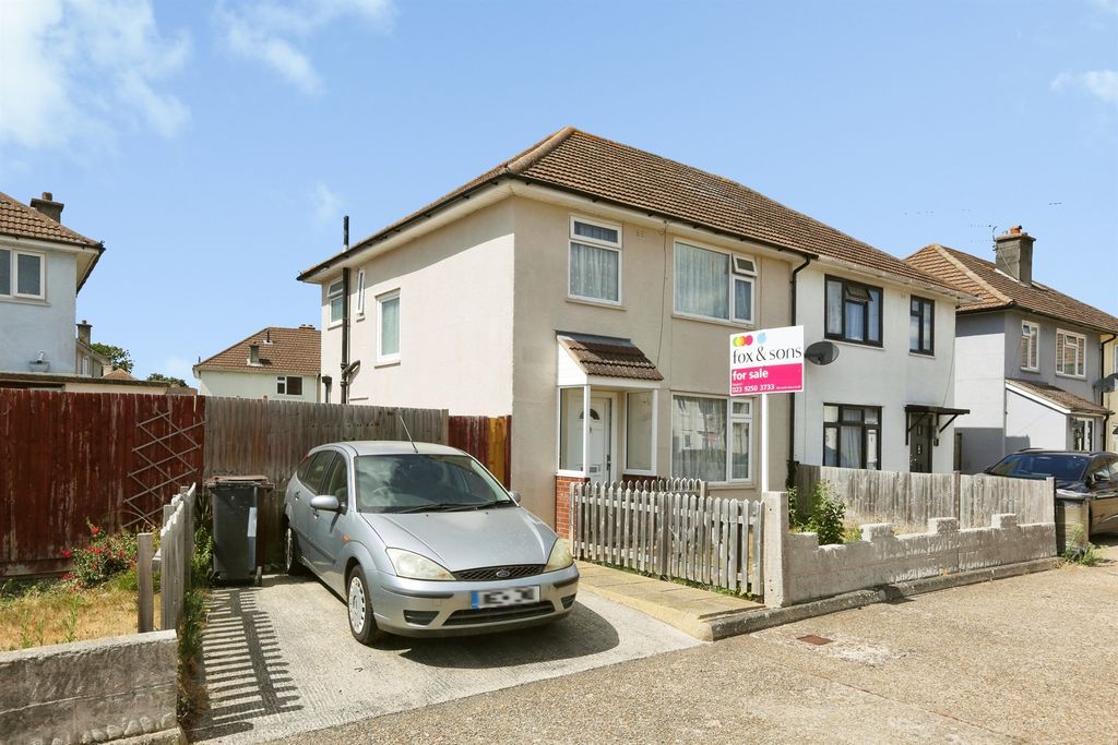 Property photo 1 of 13