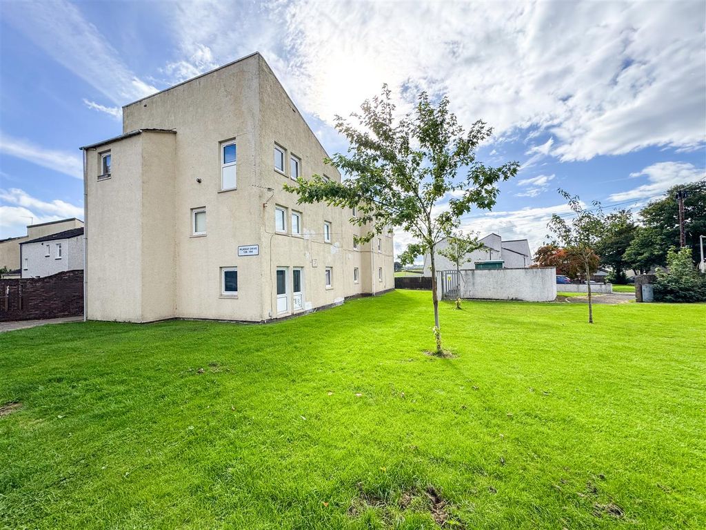 Property photo 1 of 19 External