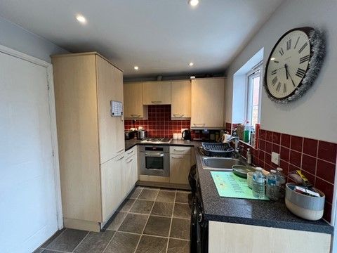Property photo 2 of 11 Image