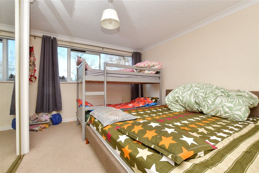 Property photo 3 of 16 Bedroom 1