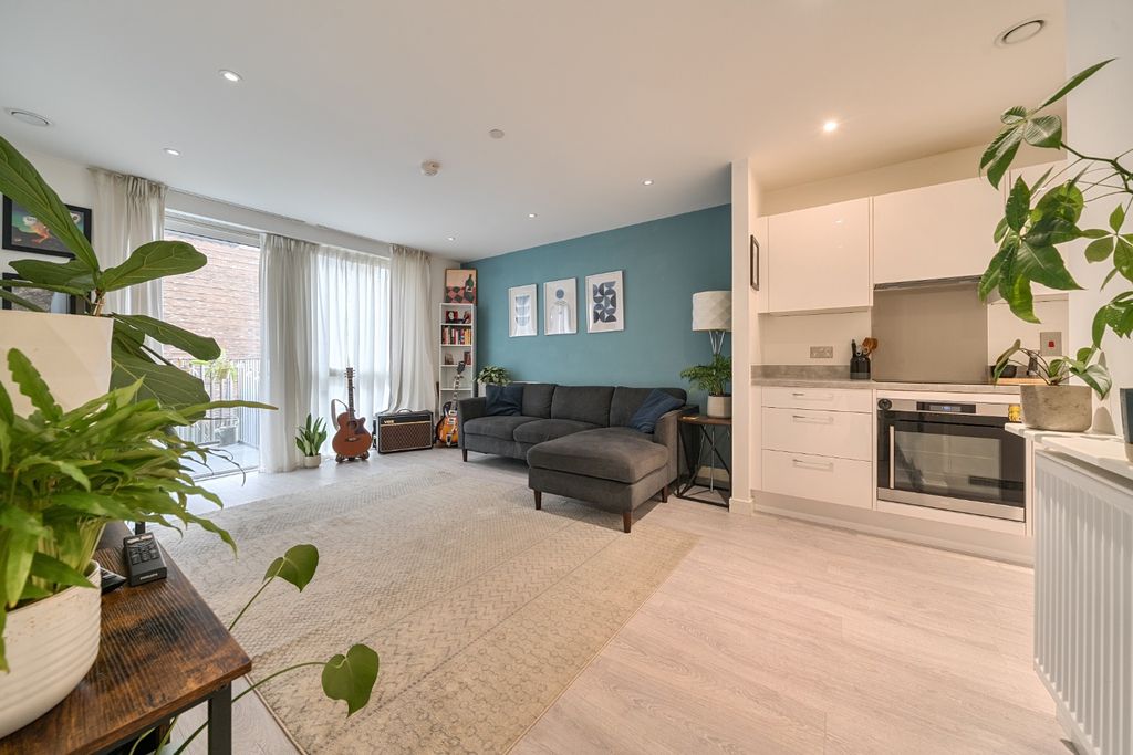 Property photo 1 of 16 4797000