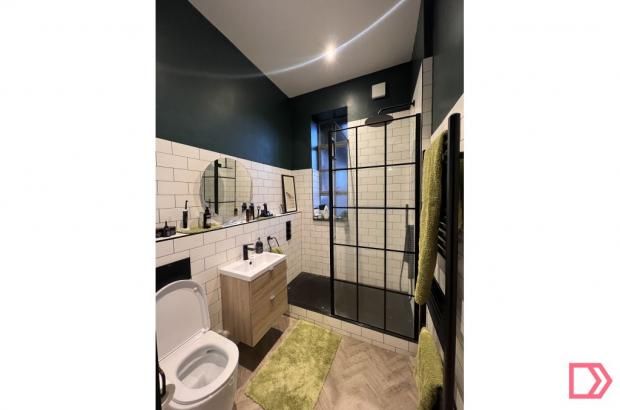 Property photo 2 of 8 Bathroom.Png