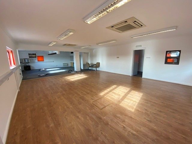 Property photo 3 of 5 Photo