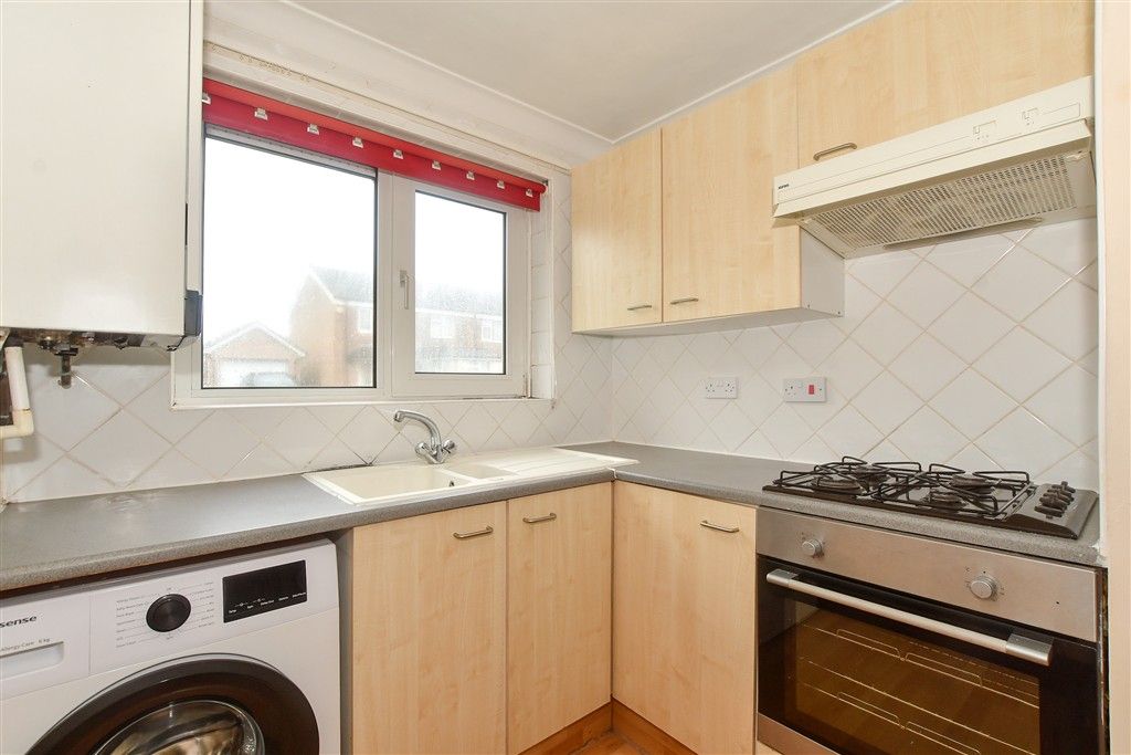 Property photo 3 of 14 Kitchen