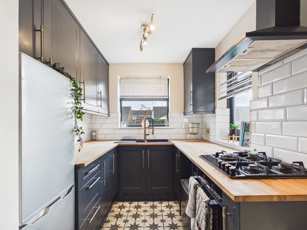 Property photo 2 of 23 4972235