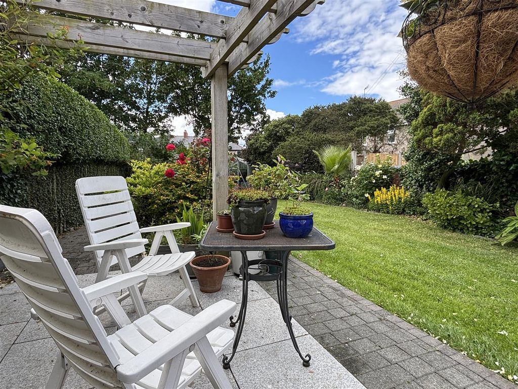 Property photo 2 of 34 Pergola