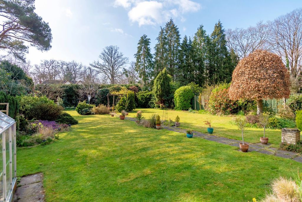 Property photo 3 of 20