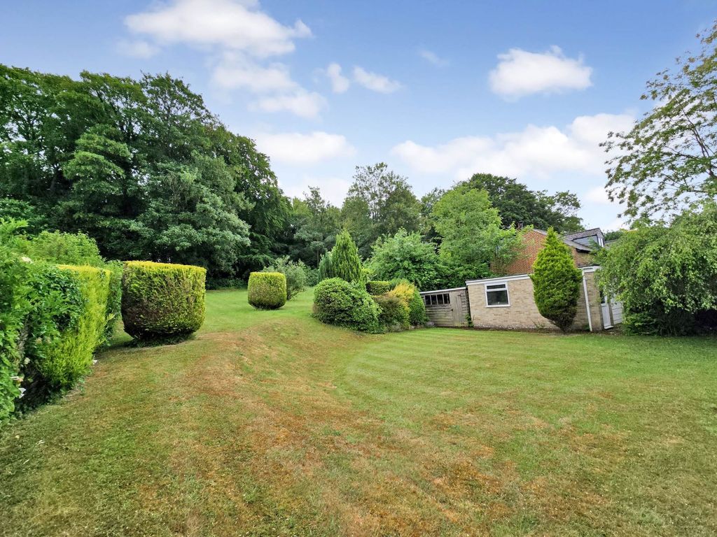 Property photo 3 of 24