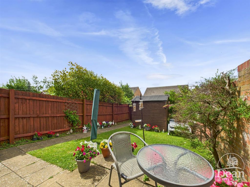 Property photo 3 of 15