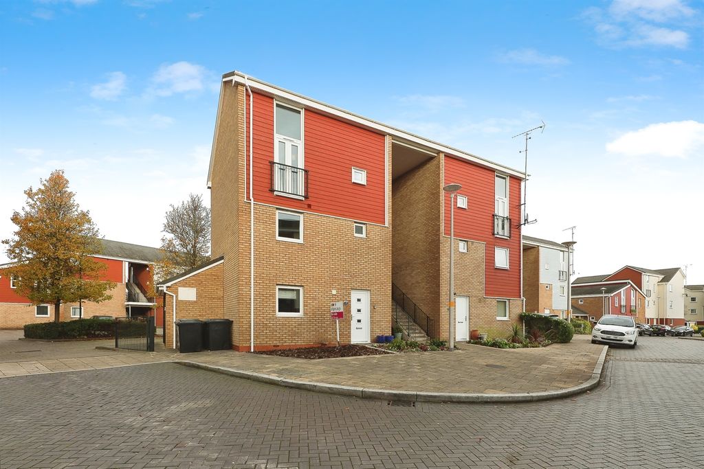 Property photo 1 of 7