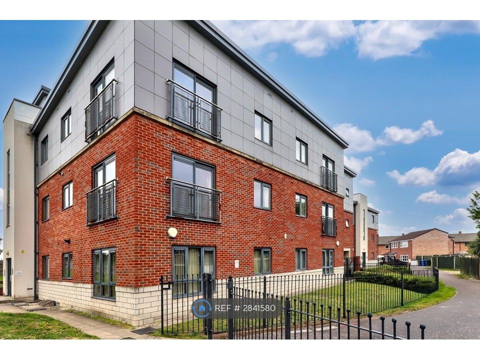 Property photo 2 of 11