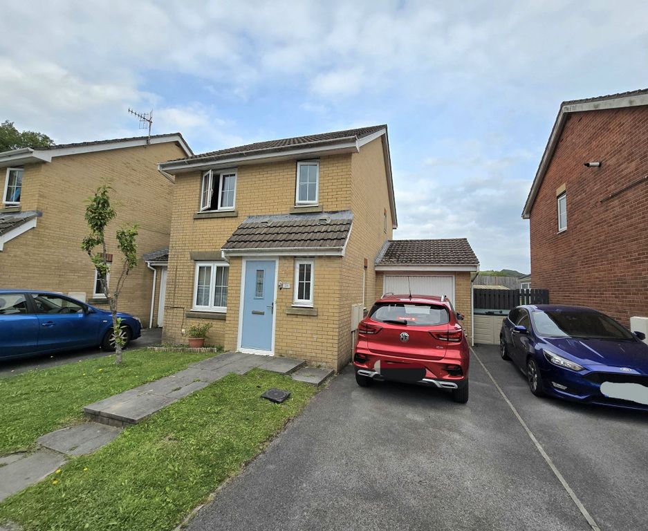 Property photo 1 of 20 Main Photo