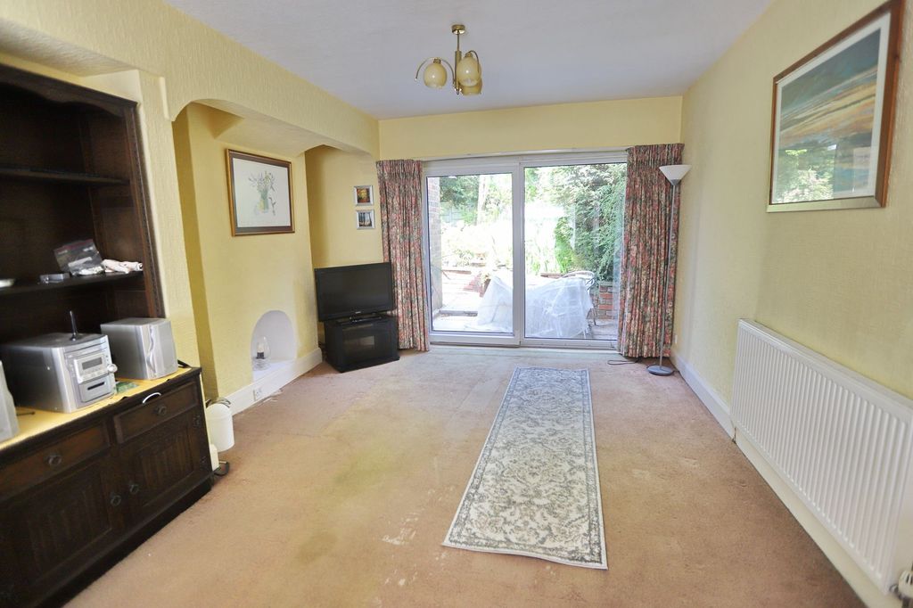 Property photo 3 of 19