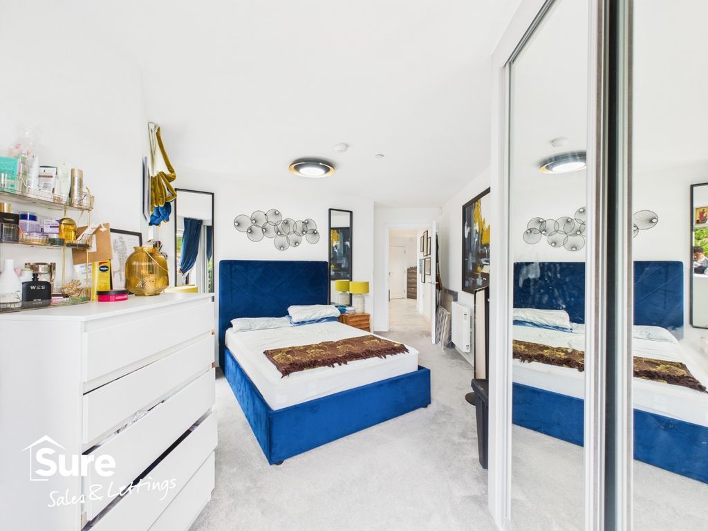 Property photo 3 of 22 3850722