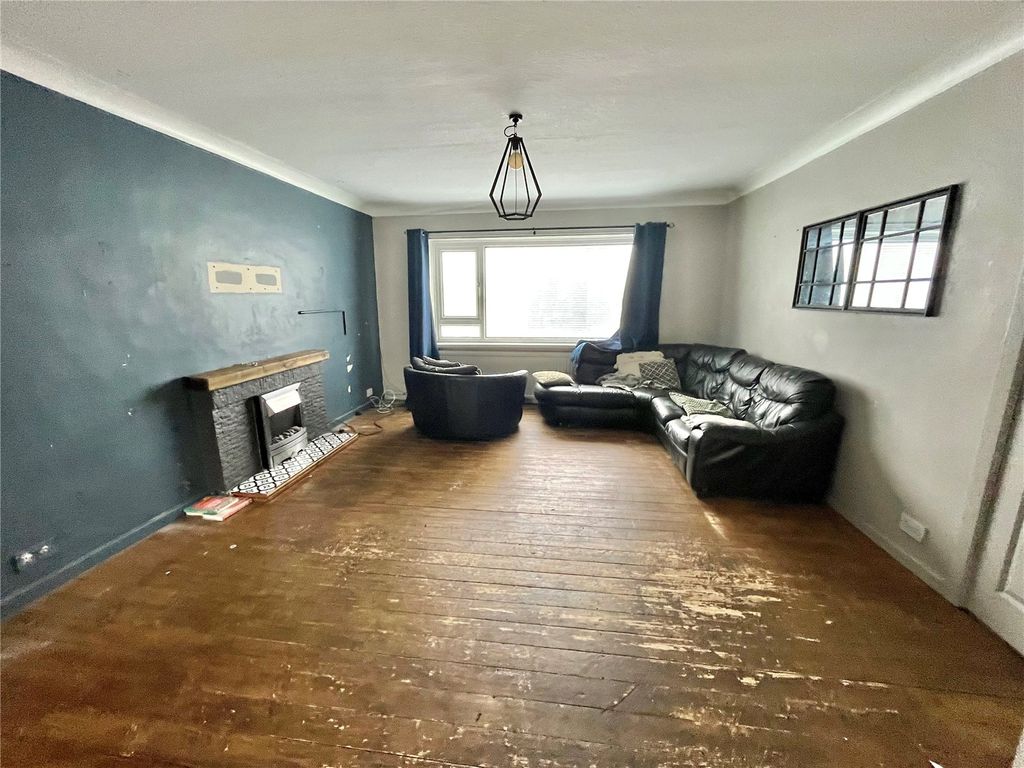 Property photo 3 of 10 Picture No. 06