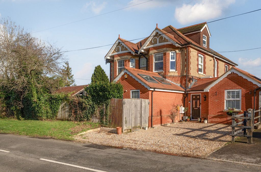 Property photo 1 of 17 1405059-25-697A1F...