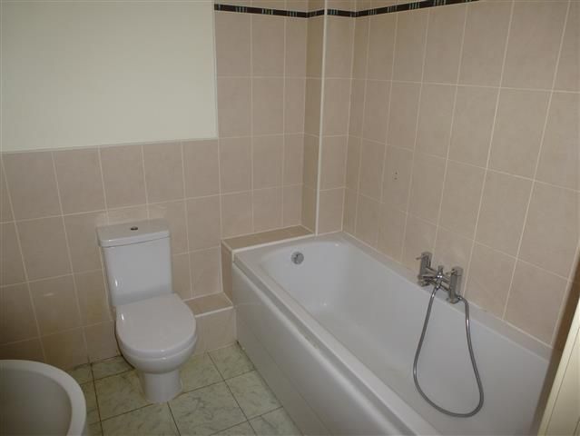 Property photo 3 of 6 Bathroom