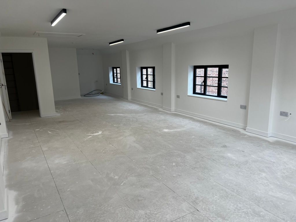 Property photo 3 of 3 Photo 9