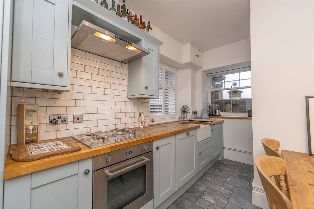 Property photo 3 of 21 Kitchen/ Diner Alt