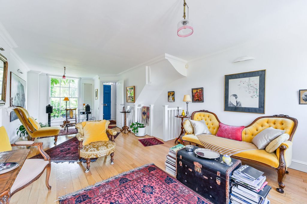 Property photo 1 of 21