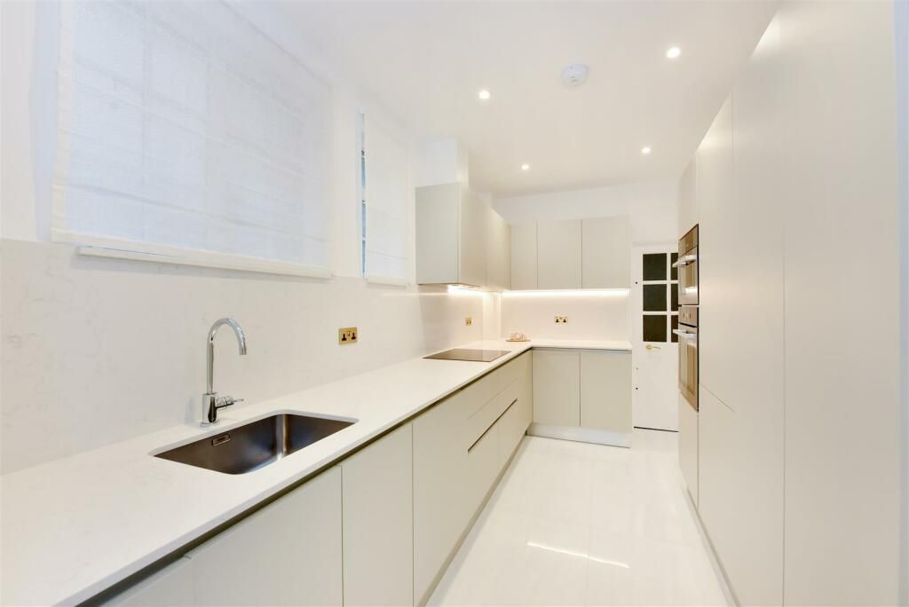 Property photo 2 of 3