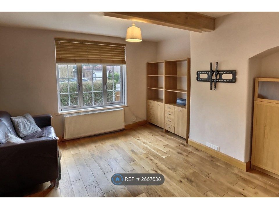 Property photo 1 of 15 Living