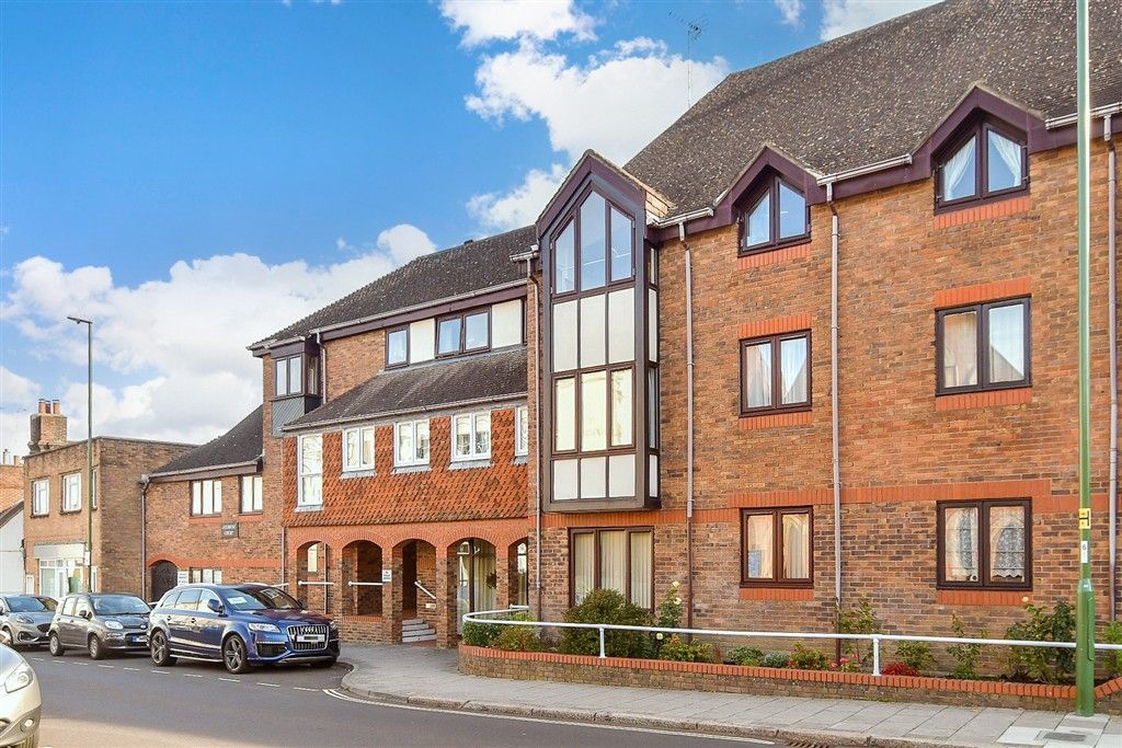 Property photo 1 of 9 External (Web).