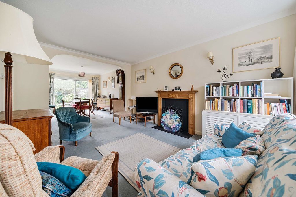 Property photo 2 of 14 Reception