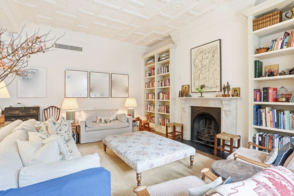 Property photo 2 of 29