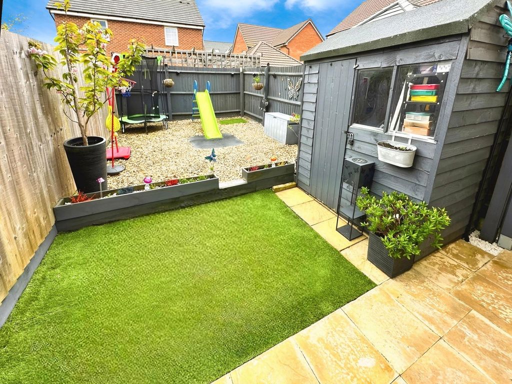 Property photo 2 of 14
