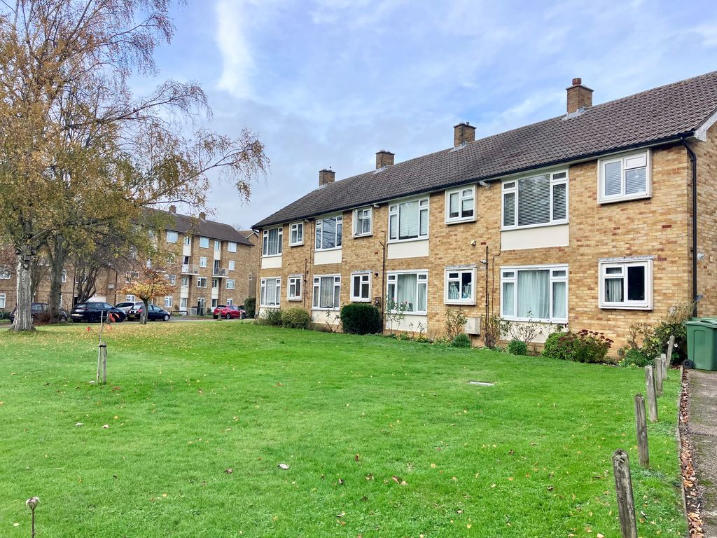 Property photo 1 of 11