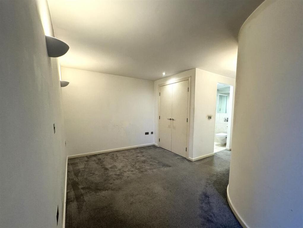 Property photo 1 of 5 2 Bedroom To Rent On Mercia Grove, Se13