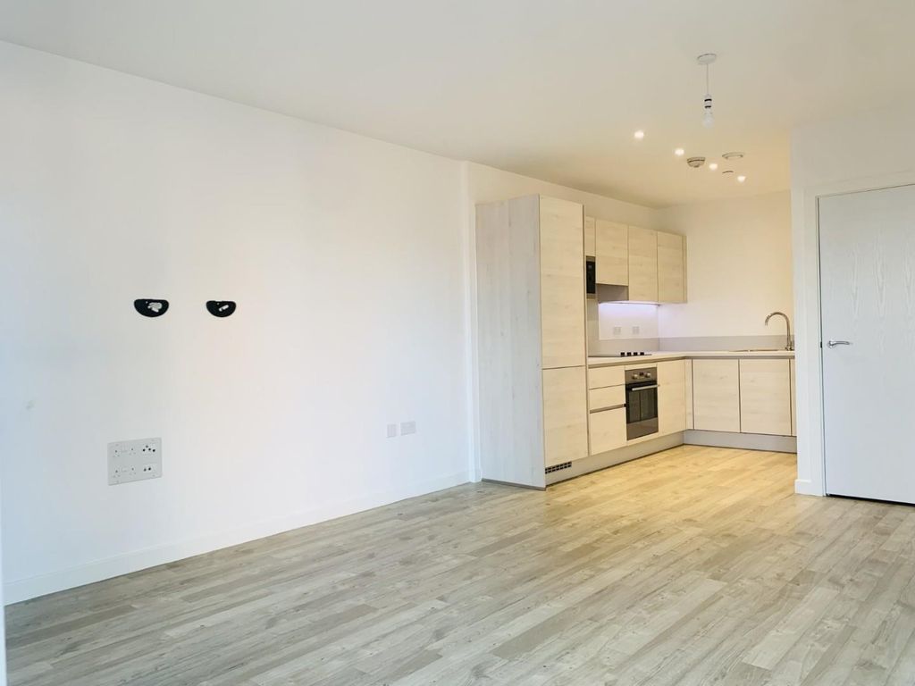 Property photo 3 of 9 1.Jpg