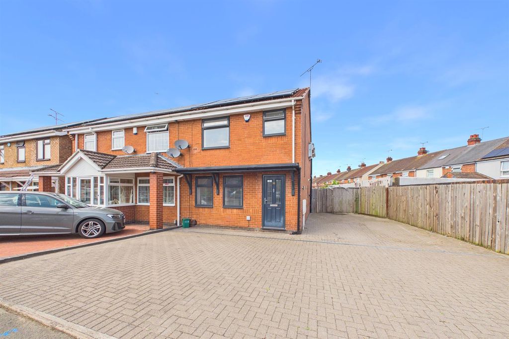 Property photo 1 of 11 Cam03736G0-Pr0295-Still001.Jpg