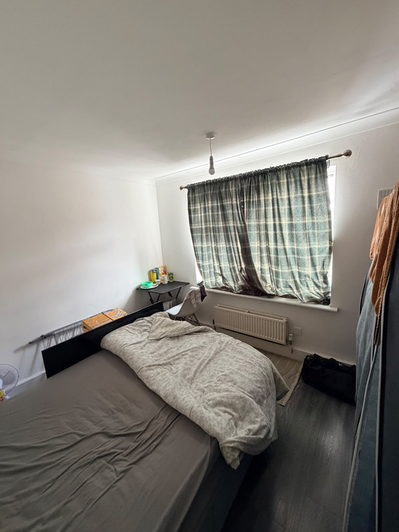 Property photo 2 of 3