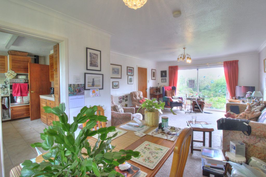 Property photo 2 of 28 Img_5385_6_7