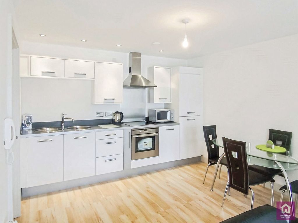 Property photo 2 of 12 Pbox-Img.Jpg