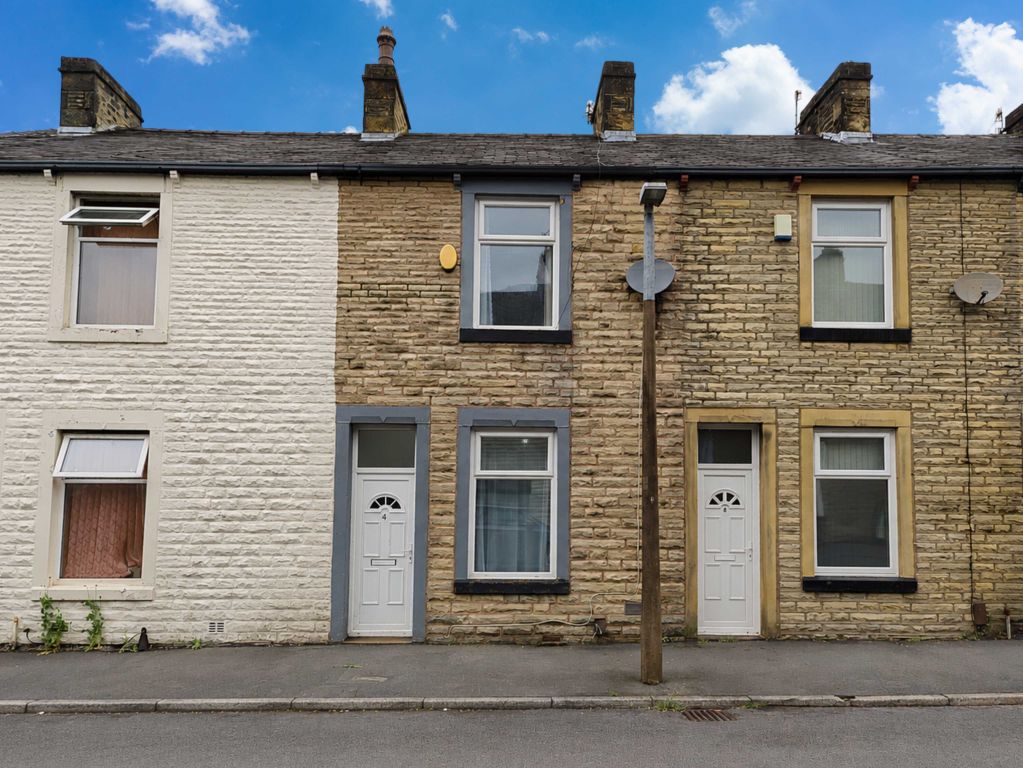 Property photo 1 of 11