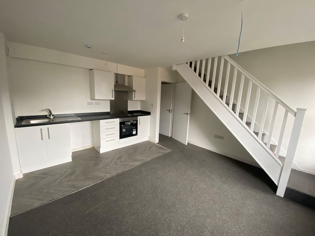 Property photo 1 of 4 Kitchen/Lounge
