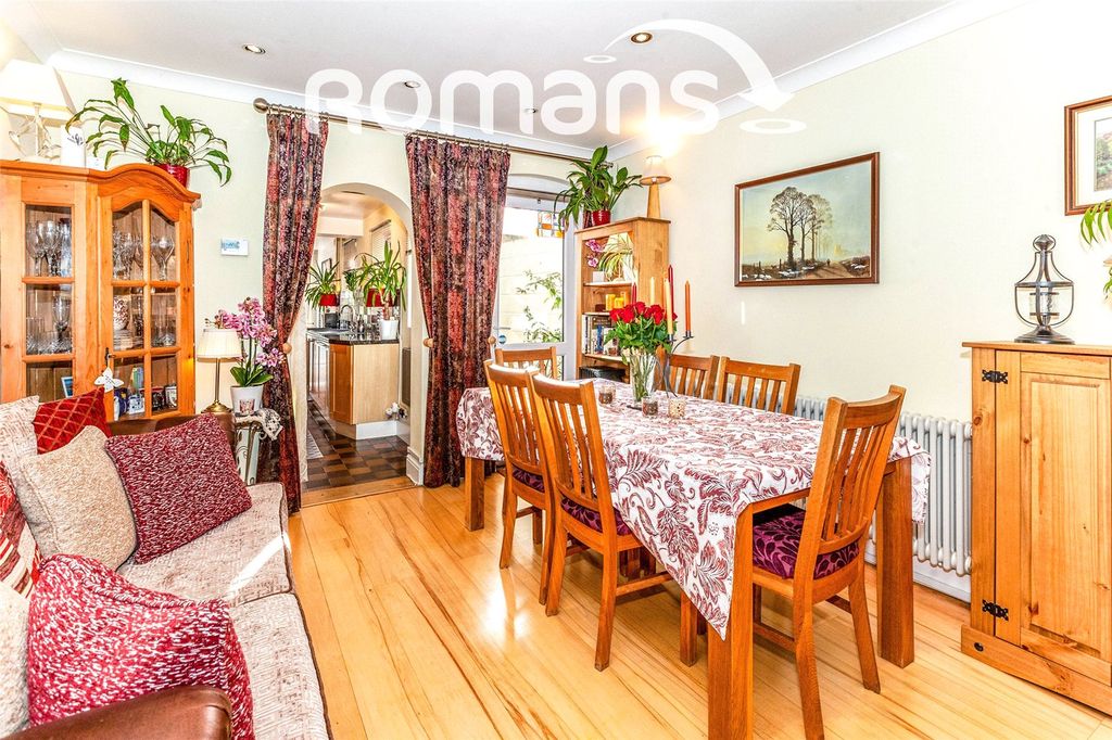 Property photo 3 of 10 Property Image