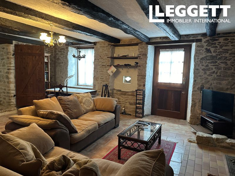 Property photo 2 of 10