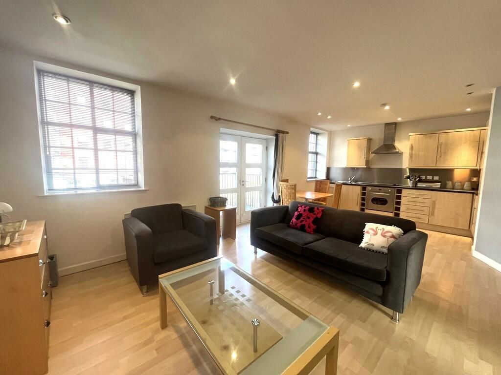 Property photo 2 of 10