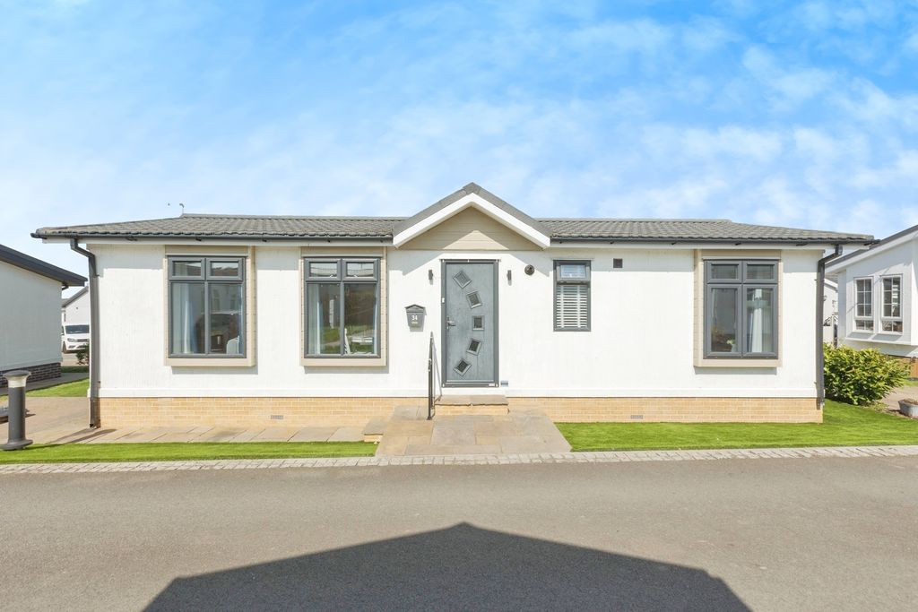 Property photo 1 of 17 Photo