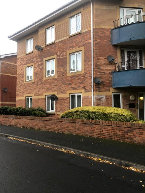 Property photo 1 of 11 Investment Property For Sale - 2 Bedroom Ground Floor Apartment