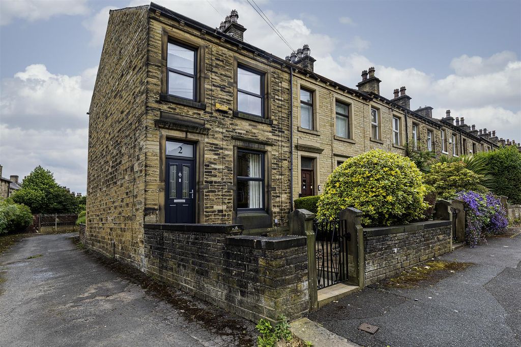 Property photo 1 of 23
