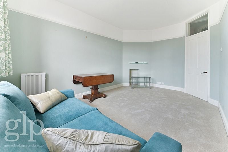 Property photo 3 of 12 2441975